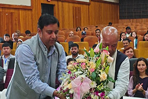 Felicitation of  Shri. Sanbor Shullai, Hon’ble Minister, Arts and Culture Department by Shri. Pravin Bakshi, IAS
Commissioner & Secretary to the Govt. of Meghalaya, Social Welfare Department